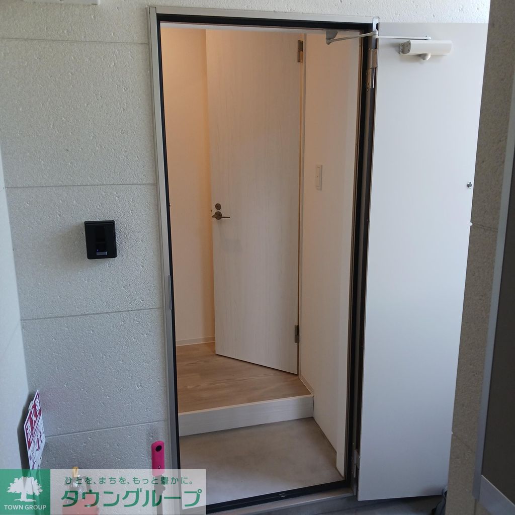 玄関　設備