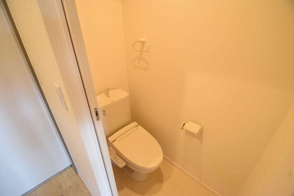 トイレ　シャワー付トイレ