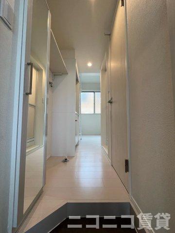 玄関　別号室イメージの為、現状を優先致します。