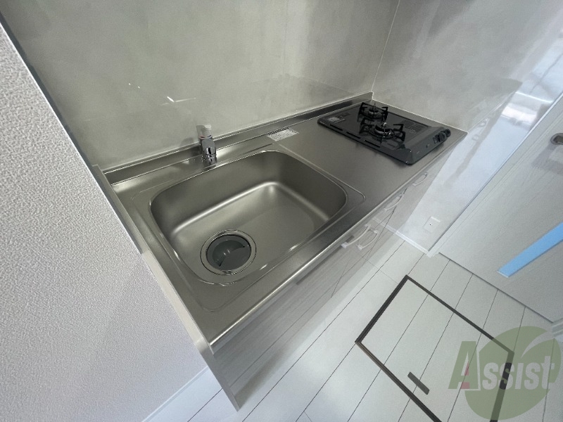 キッチン　キッチンはガスの２口コンロになっております。