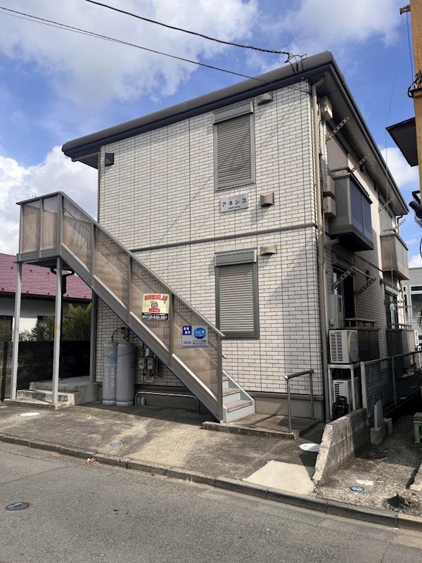 建物外観　建物は耐震耐火に優れたセキスイハイム施工で安心です。