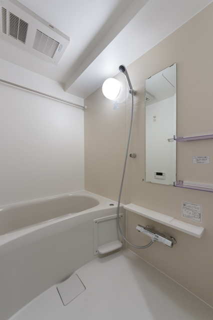 バス・シャワールーム　※写真は同タイプ住戸です。