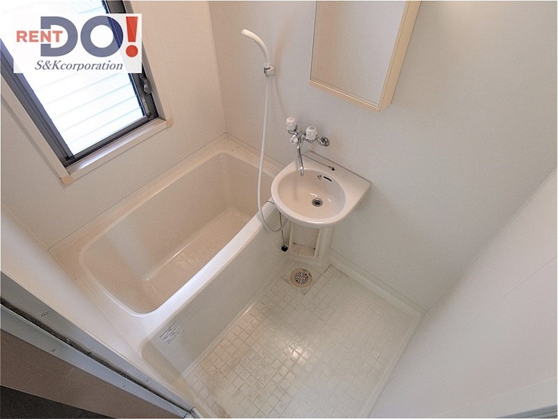 バス・シャワールーム　メゾン御影(ネット無料、家具家電付）