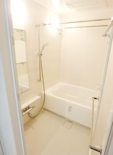 バス・シャワールーム　別部屋同仕様タイプ