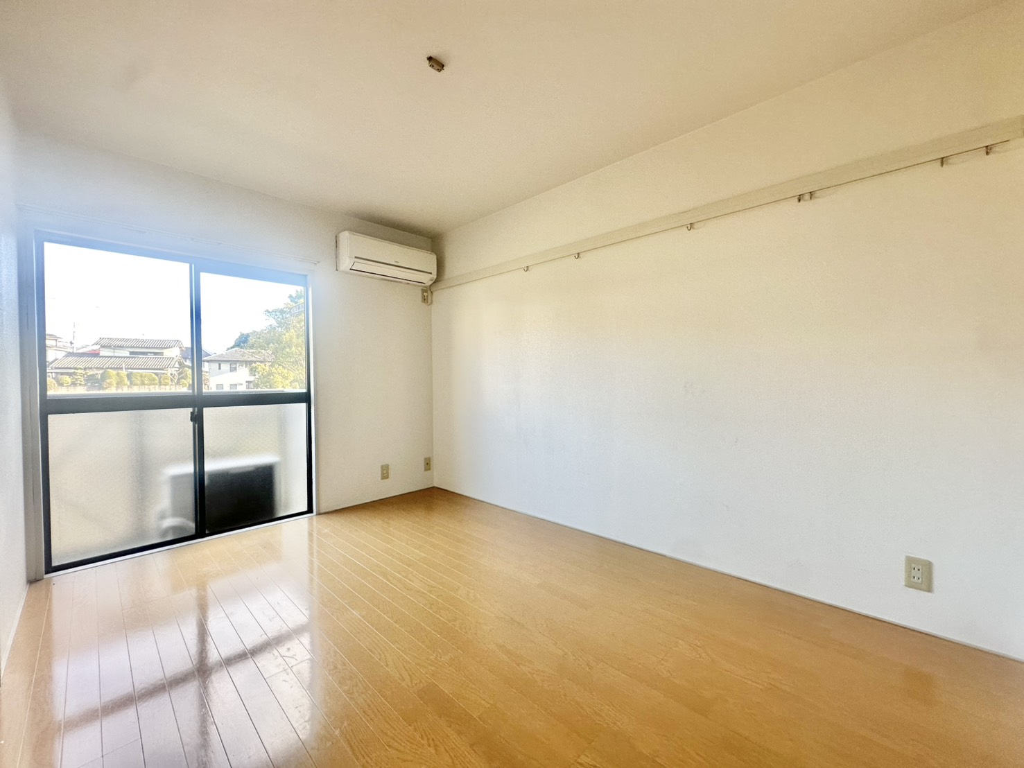 居室・リビング　※現況優先