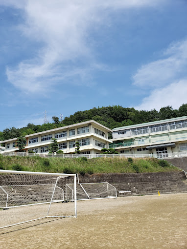 高校・高専　岡山県立笠岡高校（高校・高専）まで311m