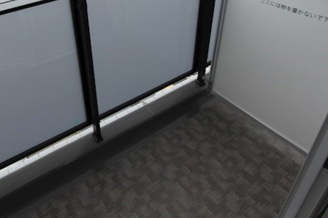 バルコニー　バルコニー