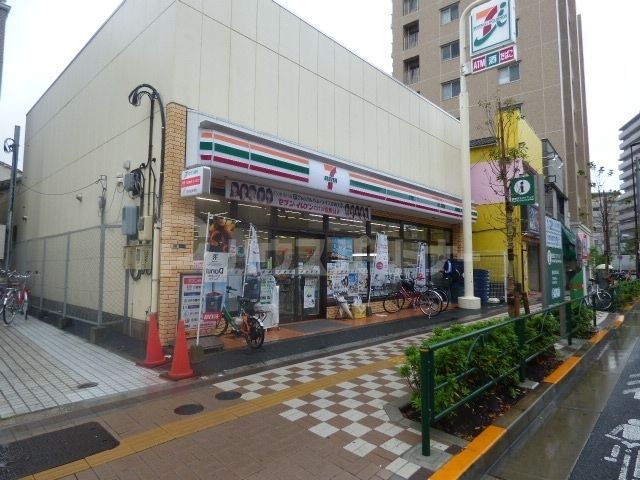 コンビニ　セブンイレブン墨田文花店（コンビニ）まで140m