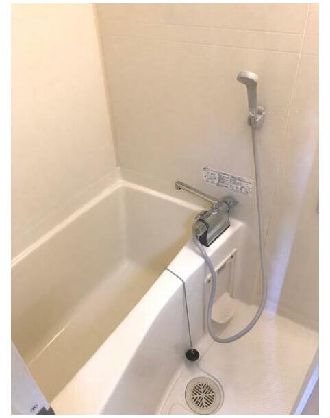 バス・シャワールーム　日々の疲れを癒すお風呂です♪