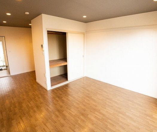 居室・リビング　１１帖のお部屋