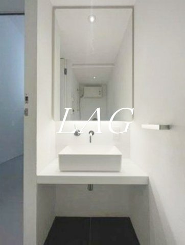 洗面設備　独立洗面台です。