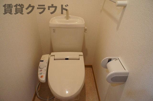 トイレ　ゆったりとした空間のトイレです