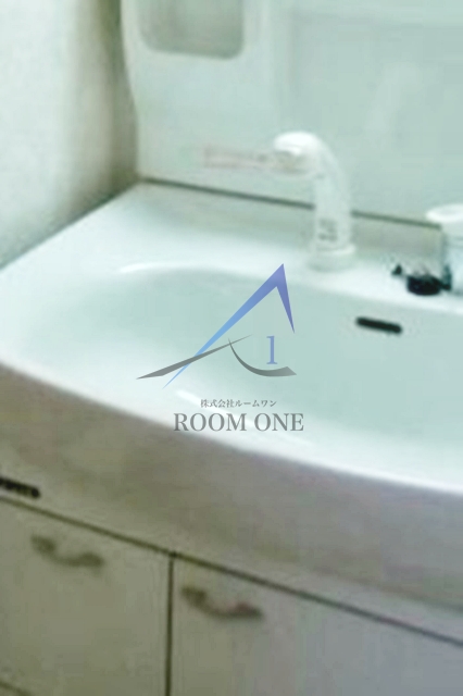 洗面設備　独立洗面台です。