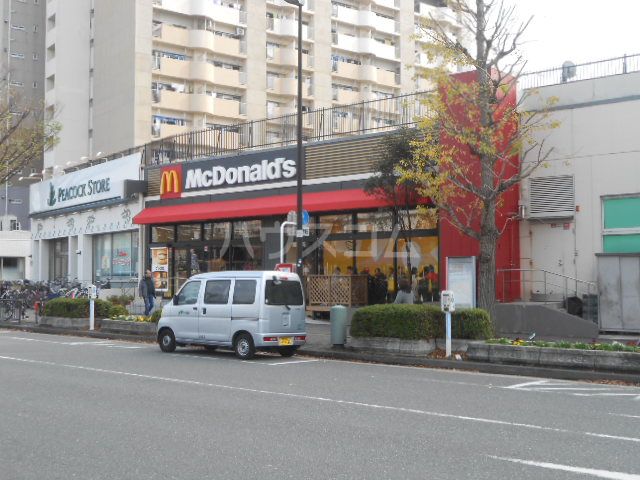 飲食店　マクドナルド（飲食店）まで918m