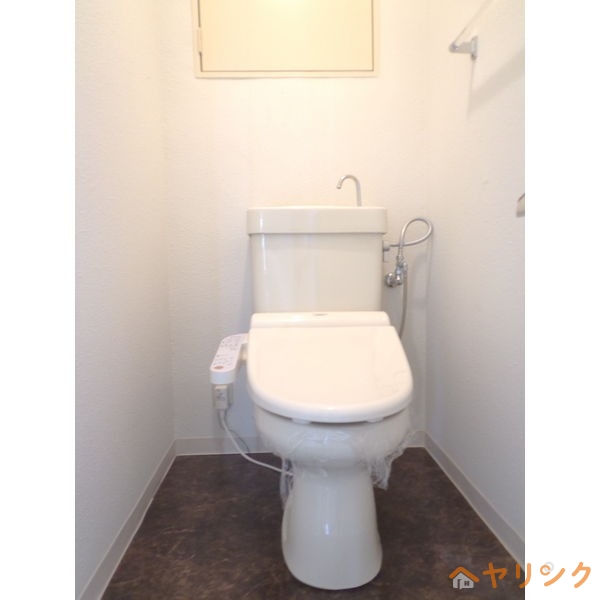 トイレ　ファミリーマート長久手段之上店（７６０ｍ）