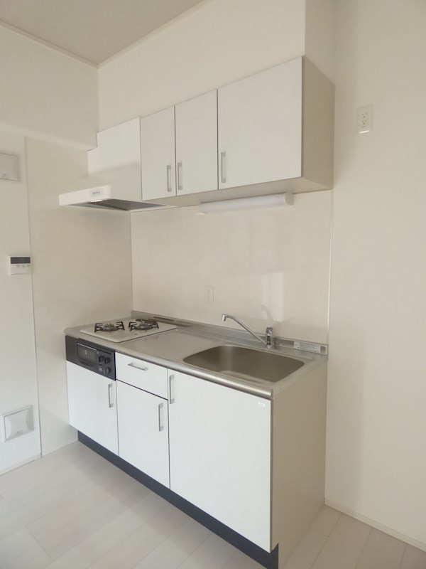 キッチン　※同物件別部屋参考写真