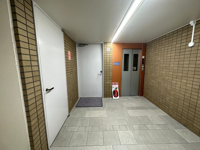 ロビー