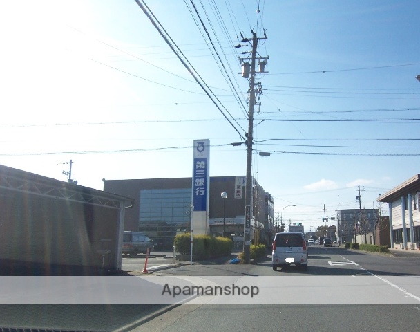 銀行　（株）第三銀行／久居支店（銀行）まで359m
