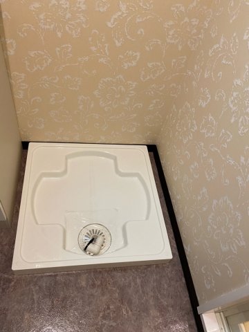 洗面設備　洗面所に洗濯機置場あります！