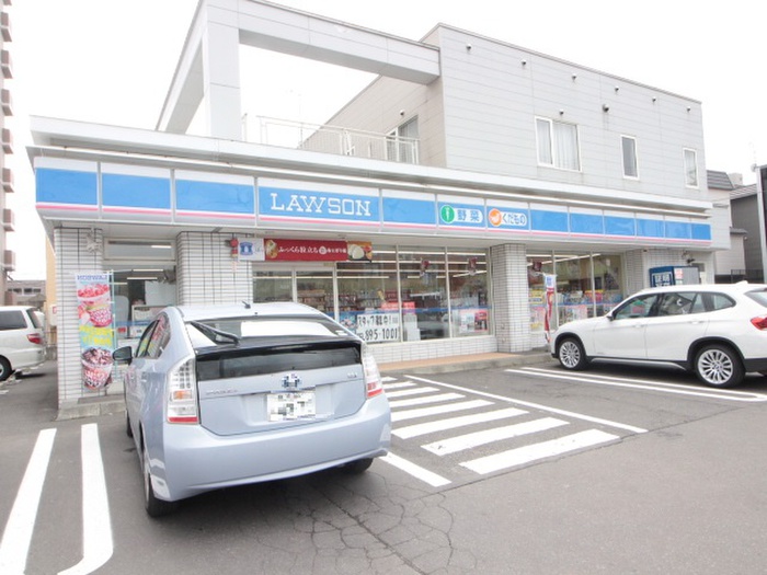 コンビニ　ローソン（コンビニ）まで350m