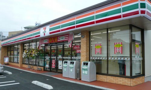 コンビニ　セブンイレブン 大阪中加賀屋3丁目店（コンビニ）まで976m