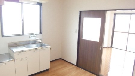 居室・リビング　閑静な住宅街です。