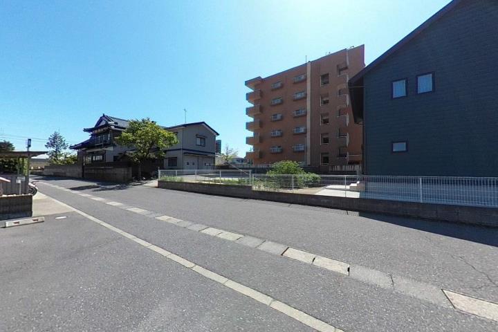 その他　側面道路（その他）まで0m
