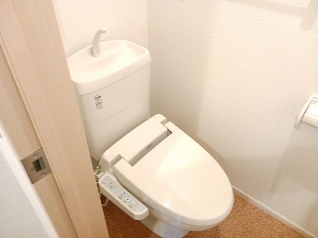 トイレ　トイレもきれいです