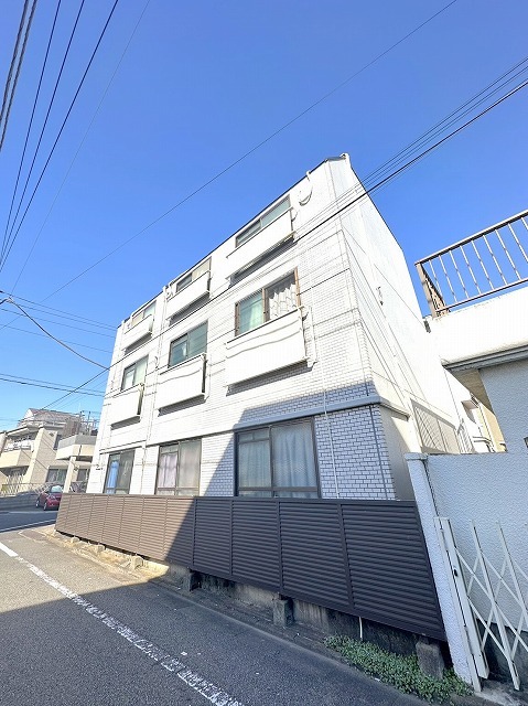 建物外観　★物件の現地や最寄り駅でのお待ち合わせが可能です★