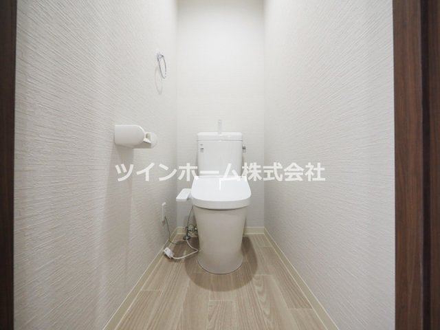トイレ　他室写真