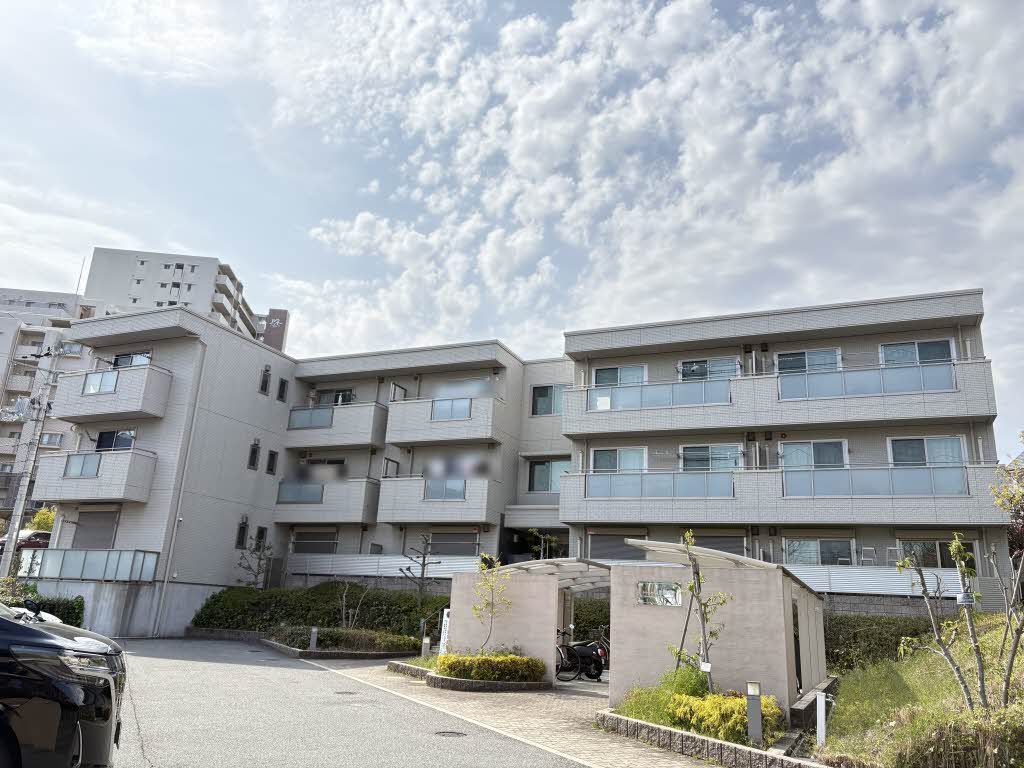 建物外観　積水ハウス施工のシャーメゾン！