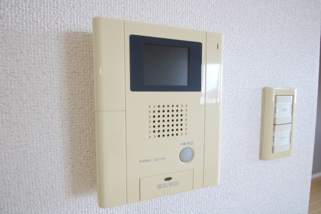 セキュリティ　※別号室の参考写真です※