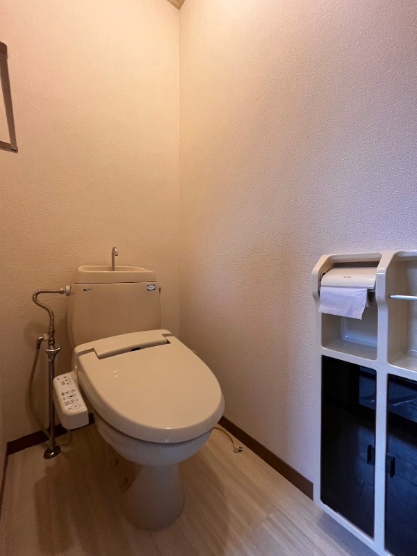 トイレ　※別部屋参考写真