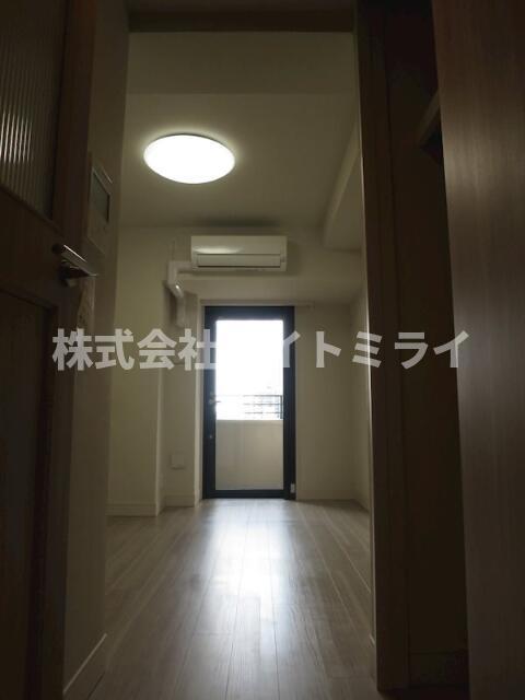 居室・リビング　?