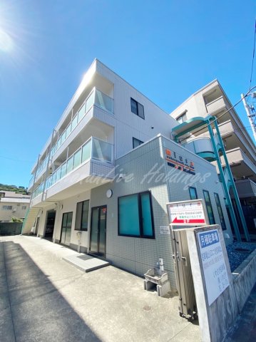 建物外観　お洒落な外観♪