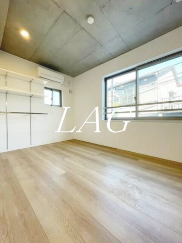 居室・リビング　洋室のお部屋です。