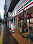 コンビニ　セブンイレブン港区三田1丁目店（コンビニ）まで153m