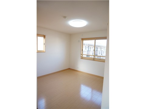 その他部屋・スペース　洋室６帖