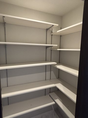 収納　302号室写真