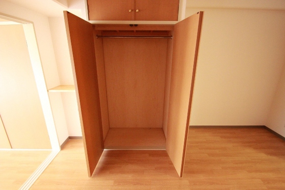 収納　※別部屋の写真です