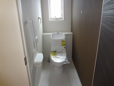 トイレ　他の号室の参考画像です。