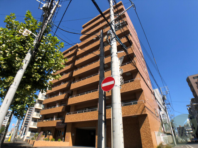 建物外観　札幌市東区北７条東「リゾルテ中央」
