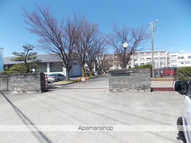 高校・高専　愛知県立古知野高校（高校・高専）まで322m