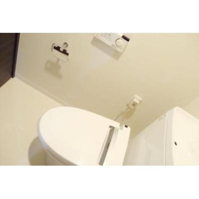 トイレ　参考写真