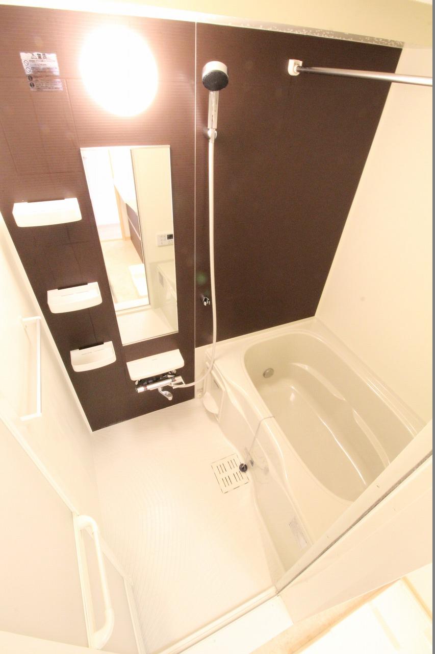 バス・シャワールーム　※お部屋により仕様が異なる場合があります※