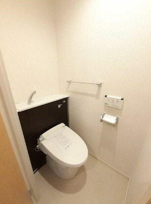 トイレ　トイレもきれいです