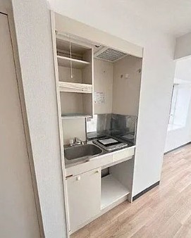 キッチン　同物件別部屋参考写真です。