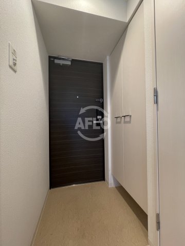 玄関　エスリード本町靭公園レジデンス　玄関