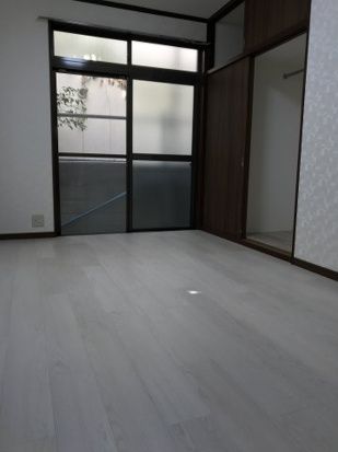 居室・リビング　LINEでのお問い合わせもお待ちしております♪