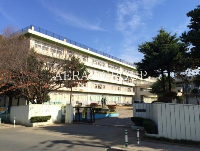 小学校　春日部市立緑小学校（小学校）まで717m